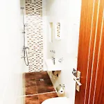 Superbly Located Cosy 2-bedroom Apartmán *