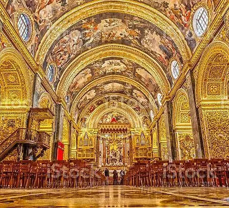 Superbly Located Cosy 2-bedroom דירה *